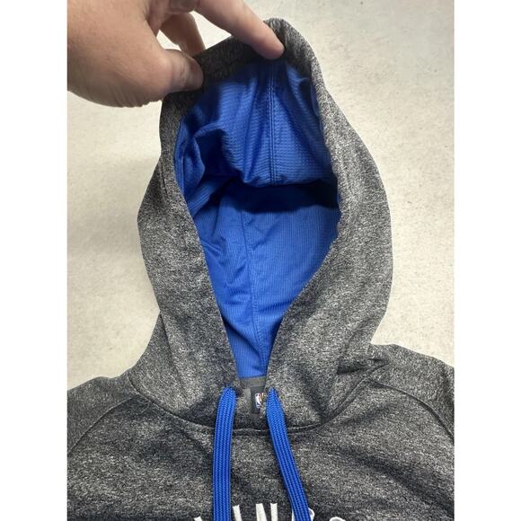 Oklahoma City Thunder Womens Hoodie Size Medium Pullover NBA Gray Blue - Picture 5 of 8